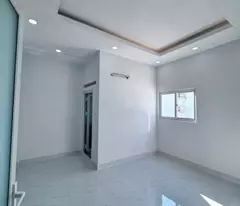 Cho thuê nhà mặt tiền nguyên căn Văn Cao - Nguyễn Sơn, 15tr, 4 x 20, 2 tầng chỉ 15tr