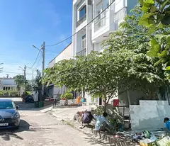 LÔ ĐẤT ĐẸP NGANG 8M HXH CẠNH KHU HỒNG LONG -  60M2 - XD 4 TẦNG - CHỈ  4,2 TỶ