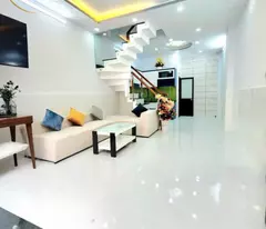 Bán nhà mới 100% chỉ 2,7 tỷ, Ngay chợ Bình Long đường số 12, BHHA, Bình Tân