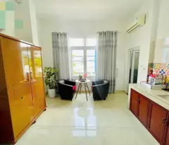 Tòa căn hộ 5 tầng ,lô góc -gần biển Mỹ Khê- Giá chỉ 14,9 tỷ .