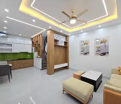 Bán nhanh trước TẾT nhà ĐẸP 45m2 * 4 Tầng * 4 ngủ Đường Giải Phóng - quận Hoàng Mai