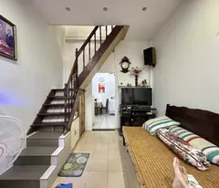 Bán Nhà Nguyên Hồng 4x10, 2 PN, Gần Siêu Thị Emart Chỉ 3.5 Tỉ