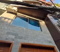 ÂU CƠ, TÂY HỒ. 40M2 8 TẦNG MT 4M GIÁ 12,3 TỶ- CĂN HỘ DỊCH VỤ- 50M RA MẶT PHỐ - NGÕ THÔNG CÁC NGẢ.
