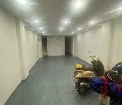 ÂU CƠ, TÂY HỒ. 40M2 8 TẦNG MT 4M GIÁ 12,3 TỶ- CĂN HỘ DỊCH VỤ- 50M RA MẶT PHỐ - NGÕ THÔNG CÁC NGẢ.