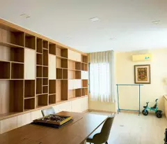 Bán nhà Tòa nhà 7 Tầng, Mặt tiền Lê Văn Huân - Cộng Hòa, DT:12.5x16m, rao 75 tỷ.