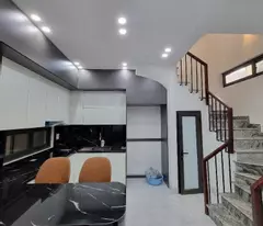 cần bán nhanh nhà gõ 58/39 số 2 Phố Việt Hưng, Phường Việt Hưng,