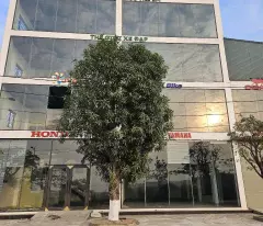BÁN 5 LÔ ĐẤT TẶNG CỬA HÀNG KINH DOANH 6 TẦNG VIP TẠI VÒNG XOAY KIM ĐÀO