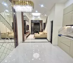 Phố Tam Trinh - Quận Hoàng Mai - Hạ Giá nhà ĐẸP 42m2 x 4 tầng