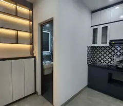 Bán tòa cho thuê đường Đê La Thành 60m2, 7T, MT6.5m lô góc doanh thu 100 triệu/tháng
