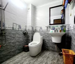 Bán nhà Phố Hào Nam, Gần Phố, Lô Góc Thoáng Sáng, 45mx5T, Giá: 10.5 Tỷ, Lh: 0396935190.