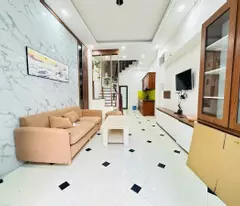 Bán nhà Xa La Hà Đông nhà phân lô ô tô đỗ nhà đẹp full nội thất 3 bước ra ô tô tránh DT 60m2 x 8.x
