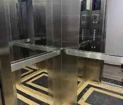 Gấp, Cổ Nhuế, 65m2, 6T, Thang Máy, ngõ thông, oto 50m, 10ty899