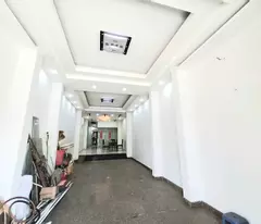 Bán nhà mặt tiền kinh doanh Lý Thường Kiệt, P8, Tân Bình, 100m2, 5 tầng, thang máy.