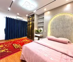 Siêu Phẩm Cầu Giấy- Nhà Mới Đón Tết- 41Mx7T-Thang Máy-Vài Chân Ra Phố-Giá 9.2 Tỷ