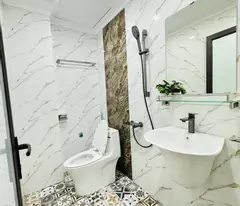 Chính chủ cần bán GẤP nhà ĐẸP view hồ Quan Nhân - Thanh Xuân - 33m2 x 5 tầng - Giá rẻ