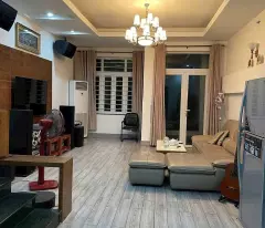 Bán nhà mặt phố Q.9, 100m², 3 tầng, 5PN, 12.5 tỷ, sổ hồng