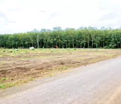 BÁN (2,2SÀO 2250M2) 2SHR LỘ NHỰA THÔNG THĂNG CỔNG (3 KCN 240N CN) SÁT TRƯỜNG CHỢ KHO XƯỞNG 1,9 TỶ