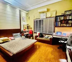 Bán nhà Phố Hào Nam_Trung tâm Đống Đa_Ô tô cách 40m_40mx5T_Giá: 7.1 Tỷ_Lh: 0396935190.