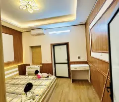 Bán căn tập thể tầng 1 phố Lê Gia Định, 85m2, Full nt, 3pn, Giá 3.x tỷ