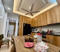 Cần bán gấp nhà phân lô ( kề ô tô), DT 45m2- 6 Tầng, Ngõ 41 Thái Hà, Đống Đa, giá chỉ 10,85 tỷ.