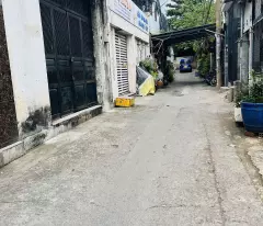 Nhà Đẹp 2 Tầng SHR Giá chỉ 3 Tỷ 4 Hẻm Xe Hơi Tân Thới Hiệp Quận 12 gần Gò Vấp