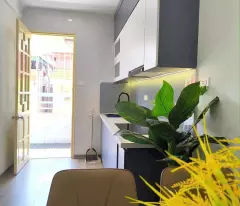 SIÊU RẺ - HƠN 6TỶ - 63M NHÀ ĐẸP NGỌC THỤY, 2 NHÀ RA MẶT PHỐ- MT 6,8M, 5 PN RỘNG
