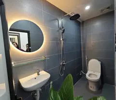 Bán nhà Cầu Giấy, vị trí đẹp, đủ nội thất, ở luôn. 35m2. Chưa đến 7 tỷ