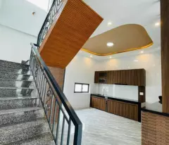 Nhà mới đẹp vào ở ngay, 4PN, Cách Hẻm Oto 5m, Yên Thế, Tân Bình, 72m2, 3 tầng, 5,2 Tỷ Tl