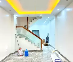 ĐƯỜNG LÁNG -ĐỐNG ĐA - DT55M2 X4T - MT 4M - 13.8TỶ- MẶT NGÕ - KD SẦM UẤT