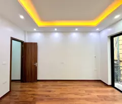 ĐƯỜNG LÁNG -ĐỐNG ĐA - DT55M2 X4T - MT 4M - 13.8TỶ- MẶT NGÕ - KD SẦM UẤT