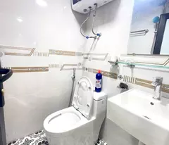 2.88 tỷ bán nhà tập thể quỳnh mai 2 ngủ long lanh ở ngay hai bà trưng