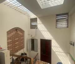 Bạn cũng có thể sử dụng các từ ngữ như "hỗ trợ", "giảm giá", "tặng",... để tạo thêm thiện cảm với