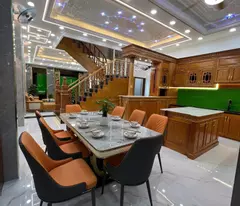 Bán nhà 3 tầng 8x20m giá 10,8 tỷ Đường 6m Nguyễn Ảnh Thủ