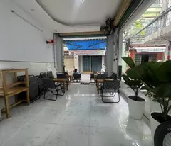 NHÀ ĐẸP đường DẠ NAM  - LÔ GÓC 2 MẶT HẺM - XE TẢI THÔNG -  50M RA CÔNG VIÊN - THÍCH HỢP KINH DOANH