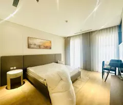 Bán nhà kinh doanh phố Hoàng Văn Thái 46m2, 5T thang máy, ô tô dừng đỗ thu 40tr/tháng