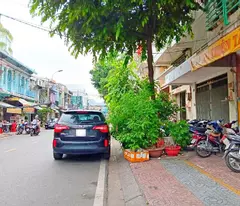 Mặt tiền ngay chợ Xóm Củi 4x18 đúc 4 tầng chỉ 22 tỷ