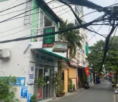 HOT. HOT, CHỈ 4.8 TỶ, [P3Q8] SIÊU PHẨM - HẺM XE TẢI - XE HƠI NGỦ TRONG NHÀ.