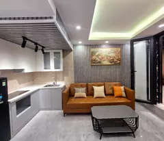 Bán Căn Hộ Tập Thể Tầng 1 Nhân Hoà, Vũ Trọng Phụng, Ô Tô, KD 72m 3PN 4 Tỷ Hơn.