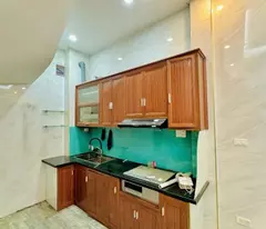 Bán nhà Phố Hào Nam, Ngõ ba gác phi, Nhà lô góc, 32mx5T, Giá: 6.75 Tỷ, Lh: 0396935190.
