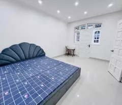 CỔ NHUẾ THANG MÁY, Ô TÔ , Ở NGAY 50MX5T, 6 TỶ 5
