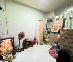 SÁT MẶT TIỀN 
NGANG 4 NỞ HẬU 7 DÀI 10,5 M 
ĐÚC 3 TẤM CÓ 4 TỸ Q4