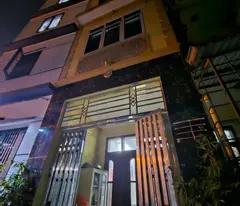 Bán Nhà Đông Thiên Lĩnh Nam 38m 4 Tầng 3 Phòng Giá 5.899 tỷ Sổ Đổ