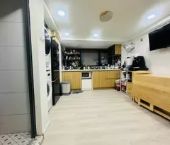 NHÀ ĐẸP  PHƯỜNG 3 , QUẬN 8  - TẶNG NỘI THẤT  CAO CẤP  - KHU VỰC TRUNG TÂM , CÁCH AEON QUẬN 8 CHỈ