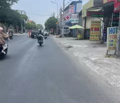 Bán nhà mặt tiền 8x40m giá 24,5 tỷ Đường Lê Văn Khương