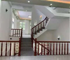 Ngộp bank, nhà 3 tầng đường 10m5 chỉ hơn 4 tỷ. Hòa Xuân, Đà Nẵng.