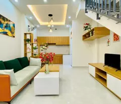 Bán nhà Quang Trung 4.2x10, 3 Tầng kế Vincom, Coop Mart Hơn 4 Tỉ