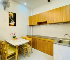 Bán nhà Quang Trung 4.2x10, 3 Tầng kế Vincom, Coop Mart Hơn 4 Tỉ