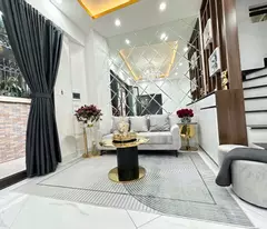 Bán Nhà Quan Nhân, 40m2x5 Tâng Dân Xây, Ngõ Thoáng, Gần Phố, Giá Chỉ 5.8 Tỷ