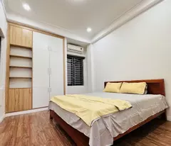 Nhà đẹp Xuân Phương 42m2-5T, Lô góc 2 thoáng, ô tô 7 chỗ, giá 7.5 tỷ