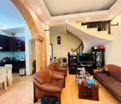 bán nhà Ngọc Thuỵ, 90m x 3 tầng, mặt tiền 8m, ôtô tránh, kinh doanh, full thổ cư